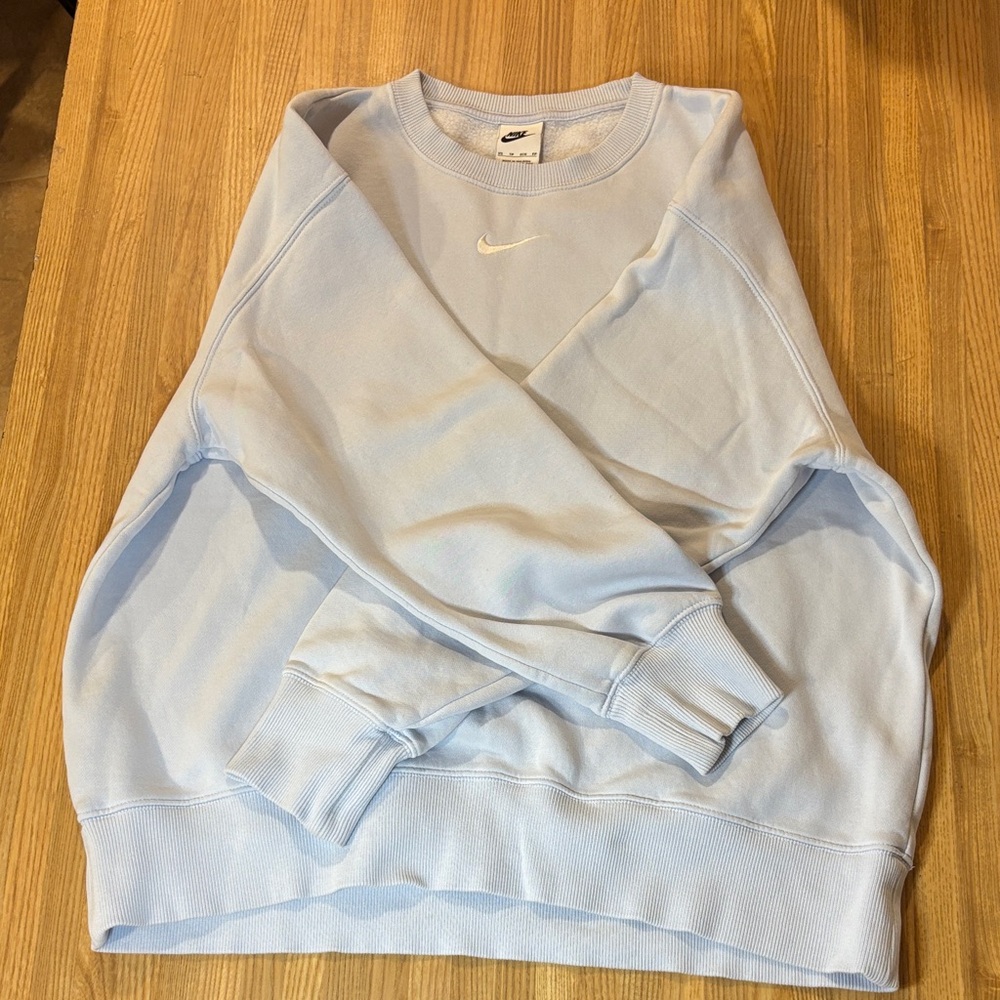 Nike Women's Light Blue Crewneck Sweatshirt with Embroidered Swoosh